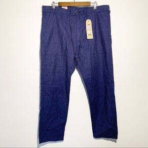 Levi’s Women’s Battalion pant linen/cotton Sz 36